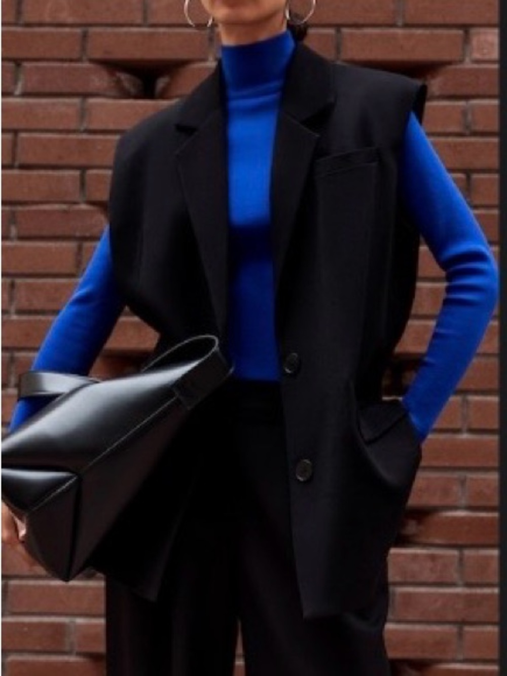 Lichi Black Oversized Sleeveless Blazer